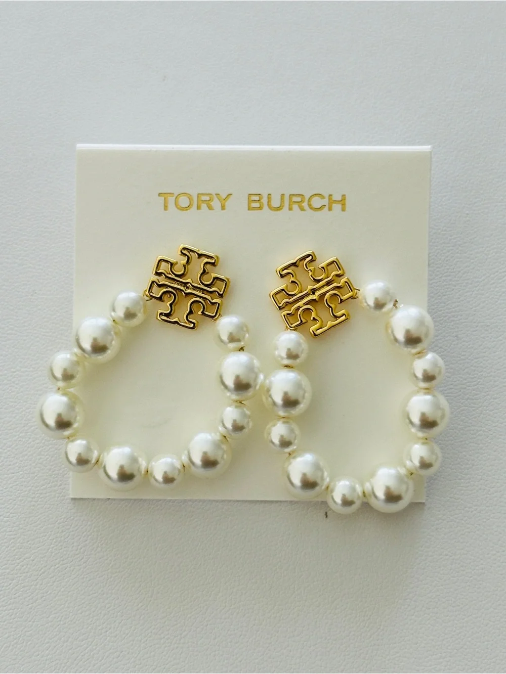 Tory Burch Gold Logo Pearl Hoop Earrings - White and Gold